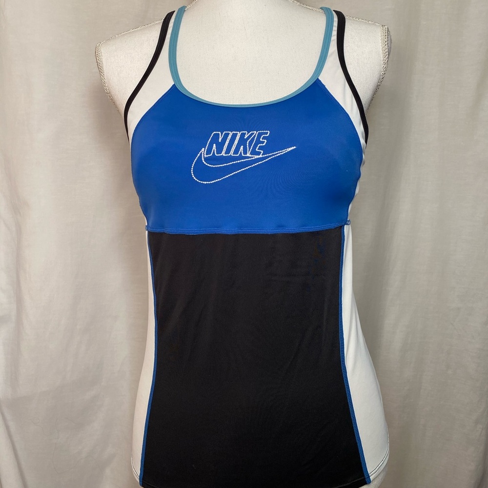 Nike Women’s Racerback Swim Top